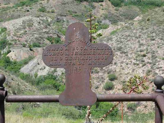 Insert 13.Says in Italian, translated, M. Balzano. Born in Italy. Died in Jerome, Ariz. on 9 January 1909 at the age of years 20..jpg